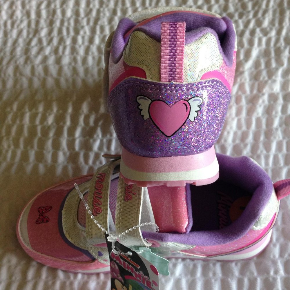 Minnie Mouse Toddler Girls Light Up Sneaker - Picture 6 of 16